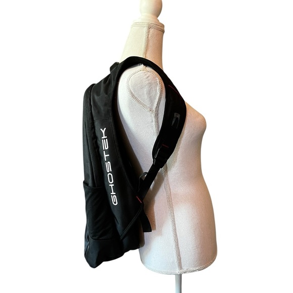 Ghostek NRGbag 2  Black Tech Backpack NWT - Picture 3 of 16